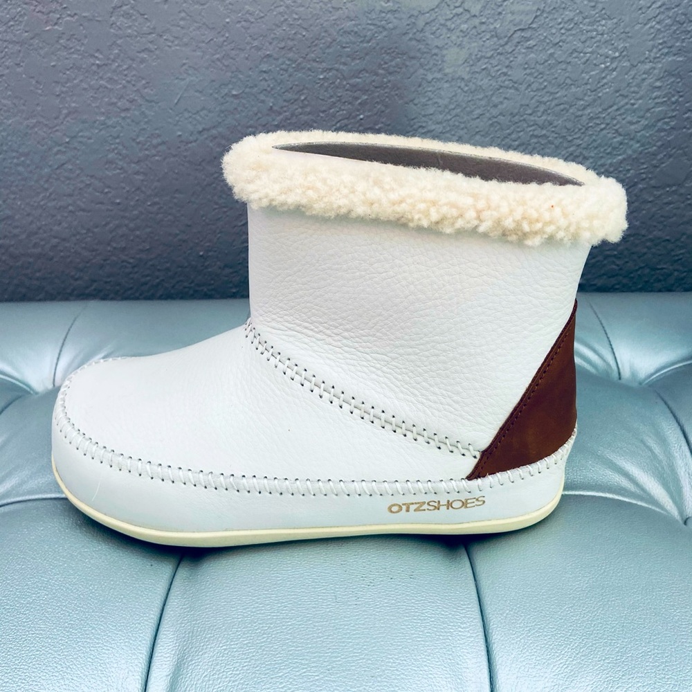 White OTZ Shoes Shearling Booties - Various Sizes